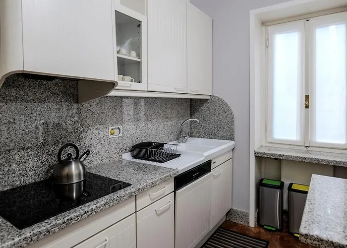 Restart Pantheon Apartment *